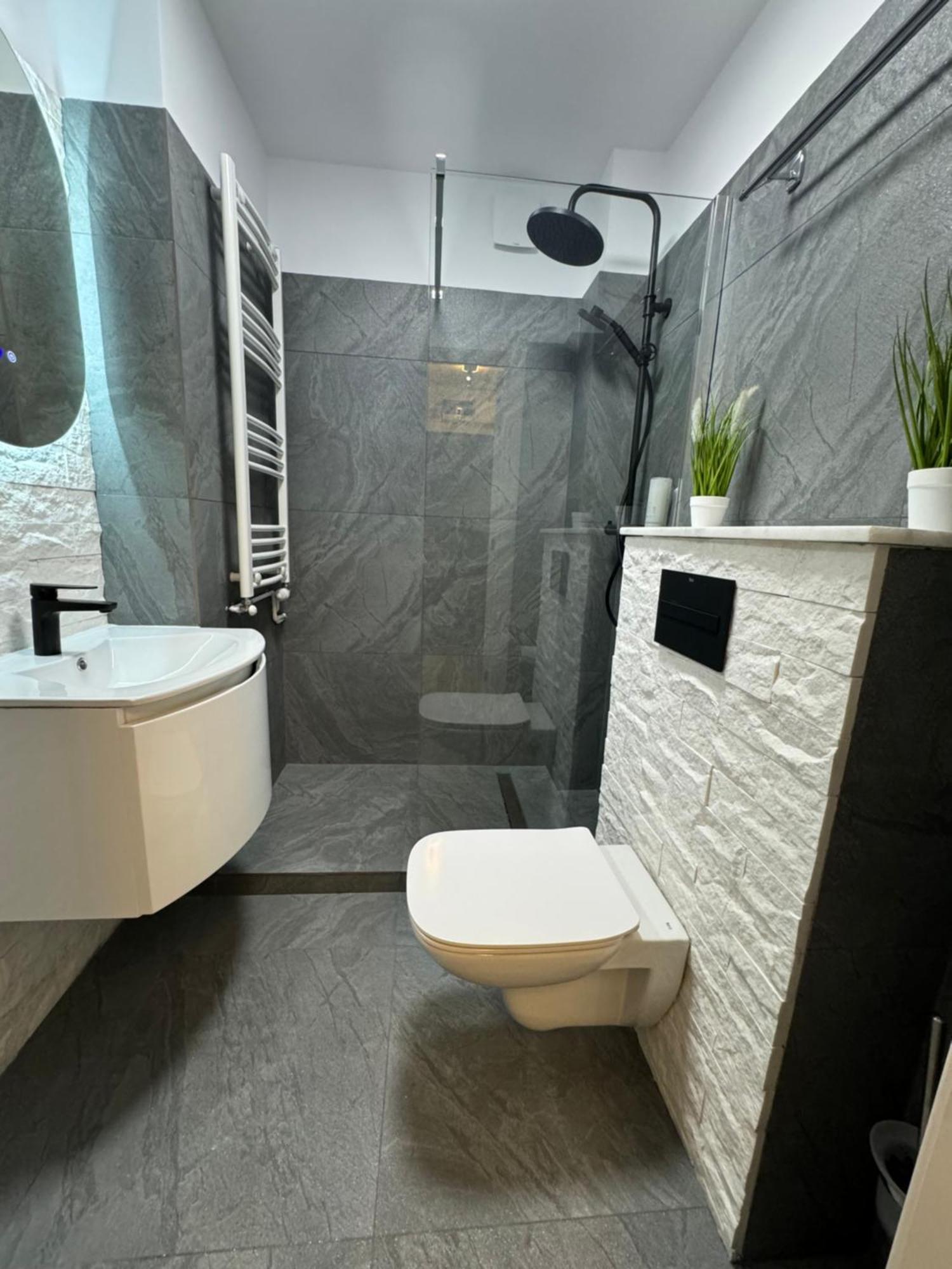 Central Suite Bucharest Exterior photo
